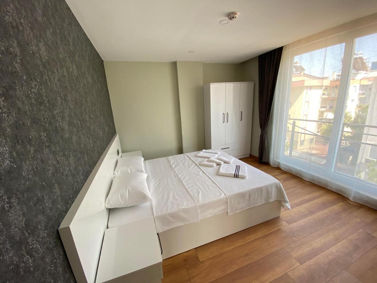 London Otel Antalia Esterno foto